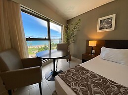 HY Beach Flats - International