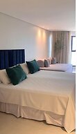HY Beach Flats - International