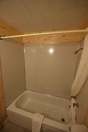 Apple Blossom Boutique