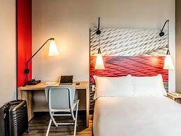 Ibis Palmas Avenida JK