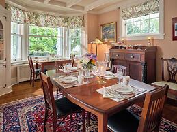 Mooreland Garden Inn