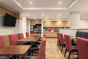 TownePlace Suites by Marriott Janesville