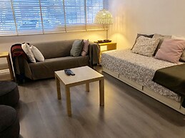 Warm comfortable house great location