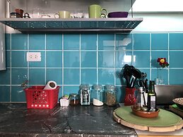 Warm comfortable house great location