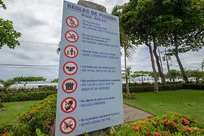 Luxury Beachfront Mar Arena 2