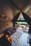 Luxury Glamping Chocolate Village