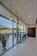 Holiday Inn Express & Suites Auburn Downtown by IHG