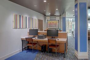 Holiday Inn Express & Suites Auburn Downtown by IHG