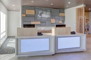 Holiday Inn Express & Suites Auburn Downtown by IHG