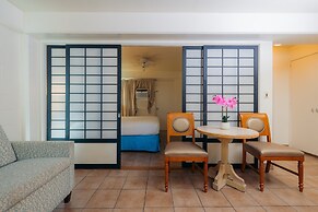 Waikiki Heritage Hotel