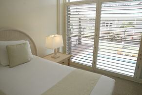 Waikiki Heritage Hotel