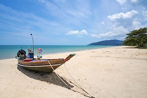 Khanom Beach Resort & Spa