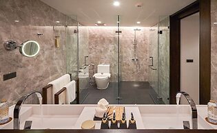 Khanom Beach Resort & Spa