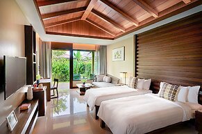 Khanom Beach Resort & Spa