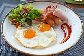 Khanom Beach Resort & Spa