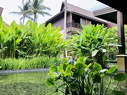 Khanom Beach Resort & Spa