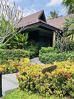 Khanom Beach Resort & Spa