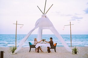 Khanom Beach Resort & Spa