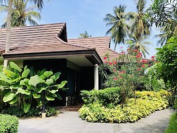 Khanom Beach Resort & Spa