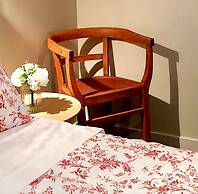 Private 2 Bedroom at the Mount main Beach