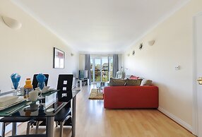 Select Serviced Accommodation - Hunters Wharf