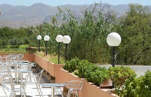 Mandar Saghrou Tazakht Hotel