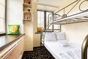 Winterfell on Tretyakovskaya