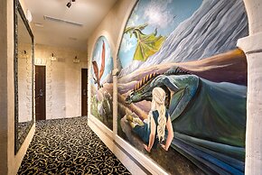 Winterfell on Tretyakovskaya