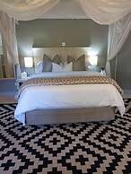 The Leslie - Bed & Breakfast