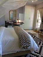 The Leslie - Bed & Breakfast