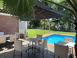 The Leslie - Bed & Breakfast