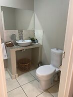 The Leslie - Bed & Breakfast