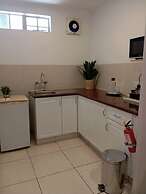 The Leslie - Bed & Breakfast