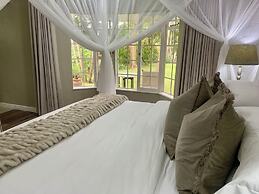 The Leslie - Bed & Breakfast