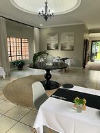 The Leslie - Bed & Breakfast