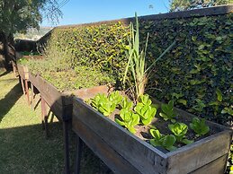 The Leslie - Bed & Breakfast