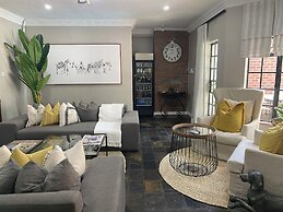 The Leslie - Bed & Breakfast