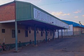 Golden Pillow Lodge Monze