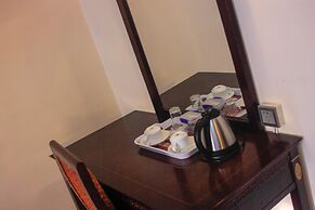 Golden Pillow Lodge Monze