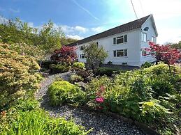 Cwmbach Cottages