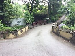 Cwmbach Cottages