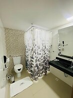 Max Hotel