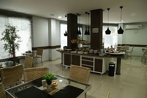 Premier Pallace Hotel