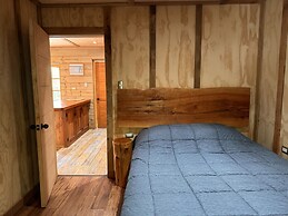 Cabañas entre montañas con tinajas calientes