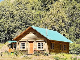 Cabañas entre montañas con tinajas calientes
