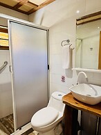 Cabañas entre montañas con tinajas calientes