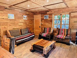 Cabañas entre montañas con tinajas calientes