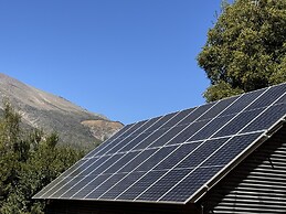 Cabañas entre montañas con tinajas calientes