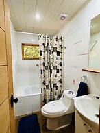 Cabañas entre montañas con tinajas calientes