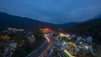 Holiday Inn Express E'Mei Qiliping by IHG